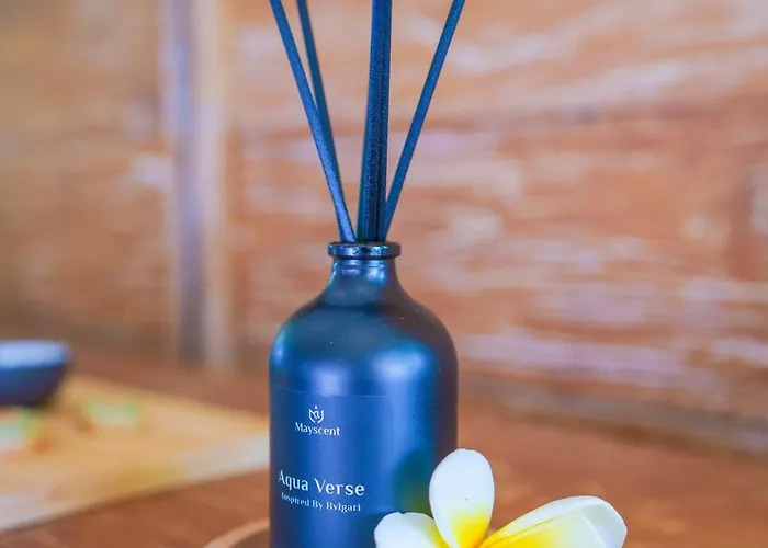 Hotel Ocean & Mountain View Villa, Waterfalls, Eco-luxe By Santrian