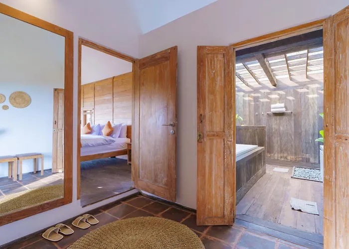 Ocean & Mountain View Villa, Waterfalls, Eco-luxe By Santrian Munduk